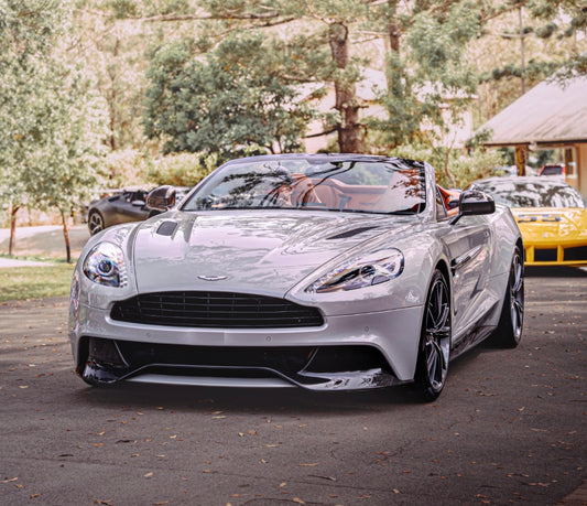 Aston Martin Vanquish Volante